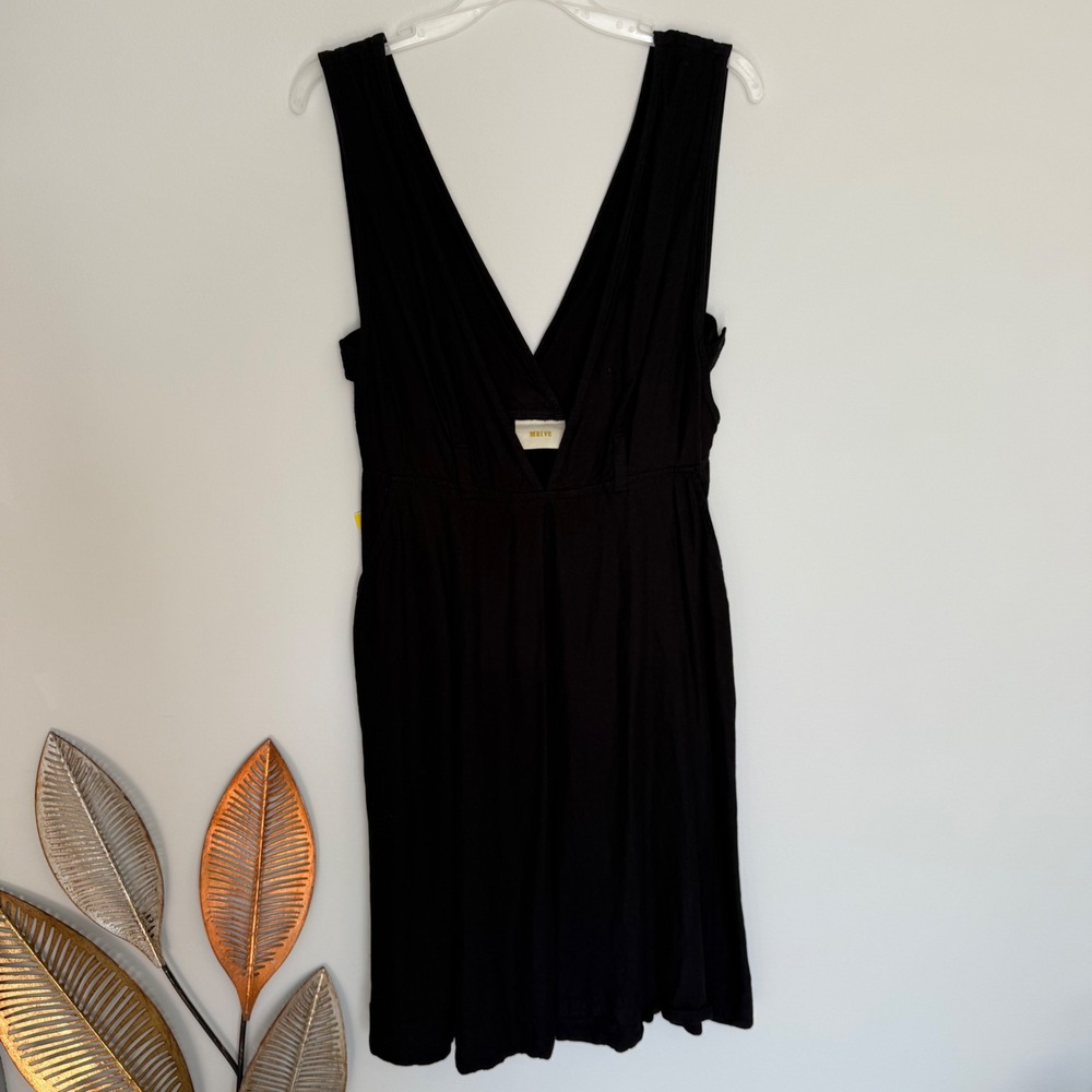 C7 Maeve Anthropologie Black Pinafore V-Neck Dress with Pockets Minimalist Sz 6